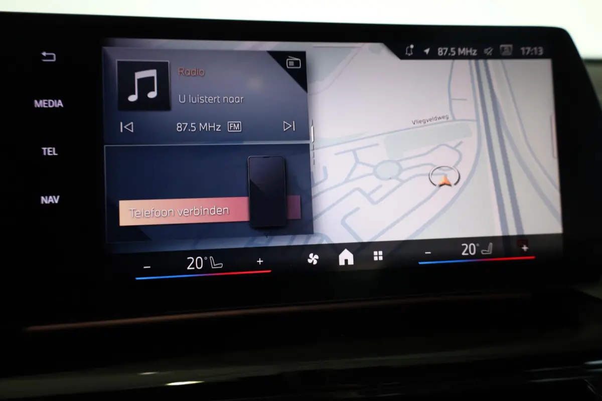 eDrive20 | M Sportpakket Pro | Harman/Kardon | Panoramadak | Trekhaak