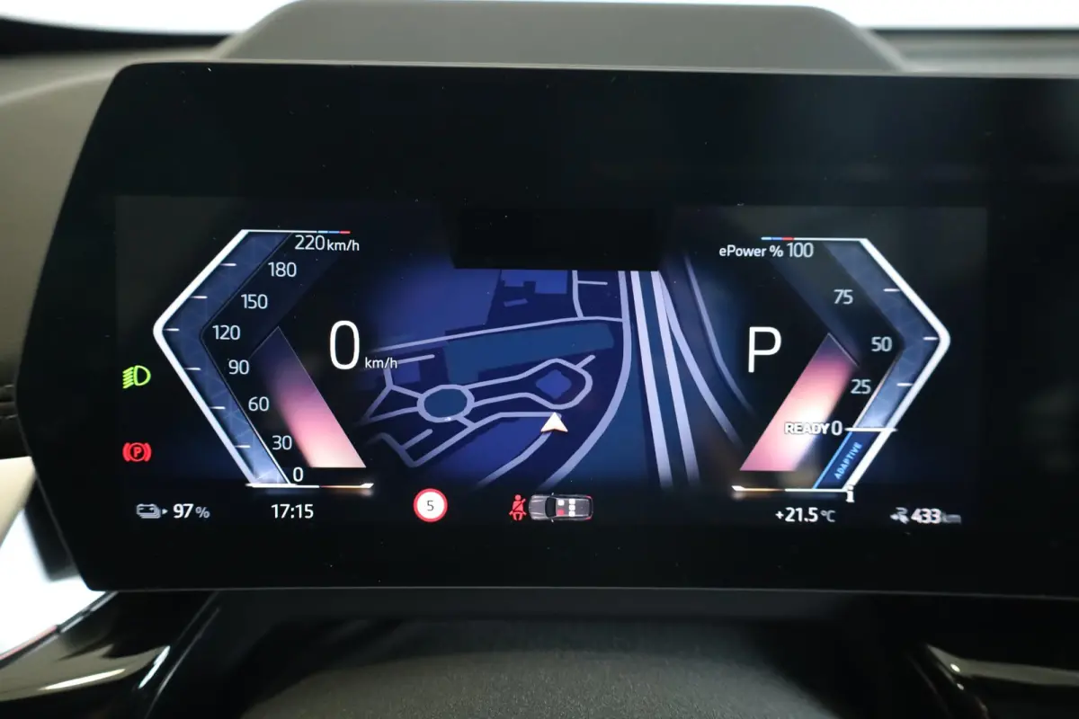 eDrive20 | M Sportpakket Pro | Harman/Kardon | Panoramadak | Trekhaak