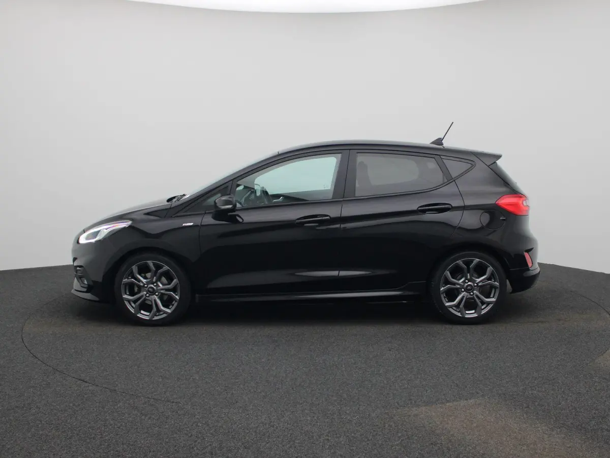 1.0 EcoBoost ST-Line X Airco | Cruise | B&O Soundsystem | Apple carplay | LMV