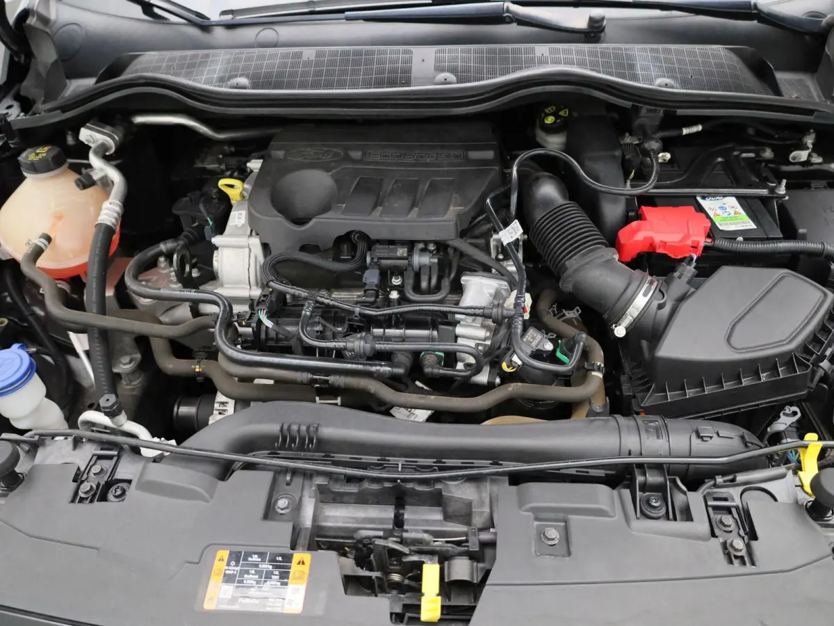 1.0 EcoBoost ST-Line X Airco | Cruise | B&O Soundsystem | Apple carplay | LMV
