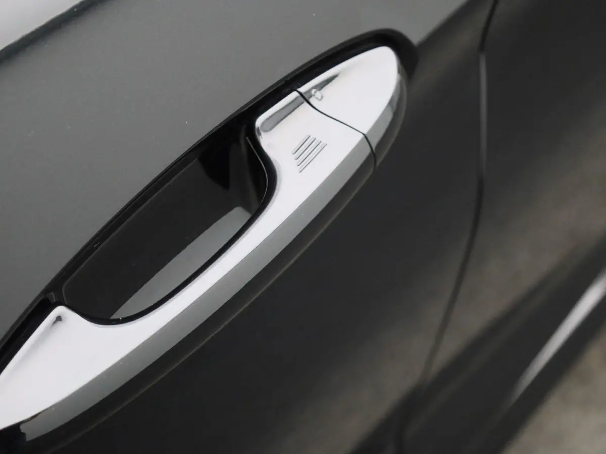 1.0 EcoBoost ST-Line X Airco | Cruise | B&O Soundsystem | Apple carplay | LMV