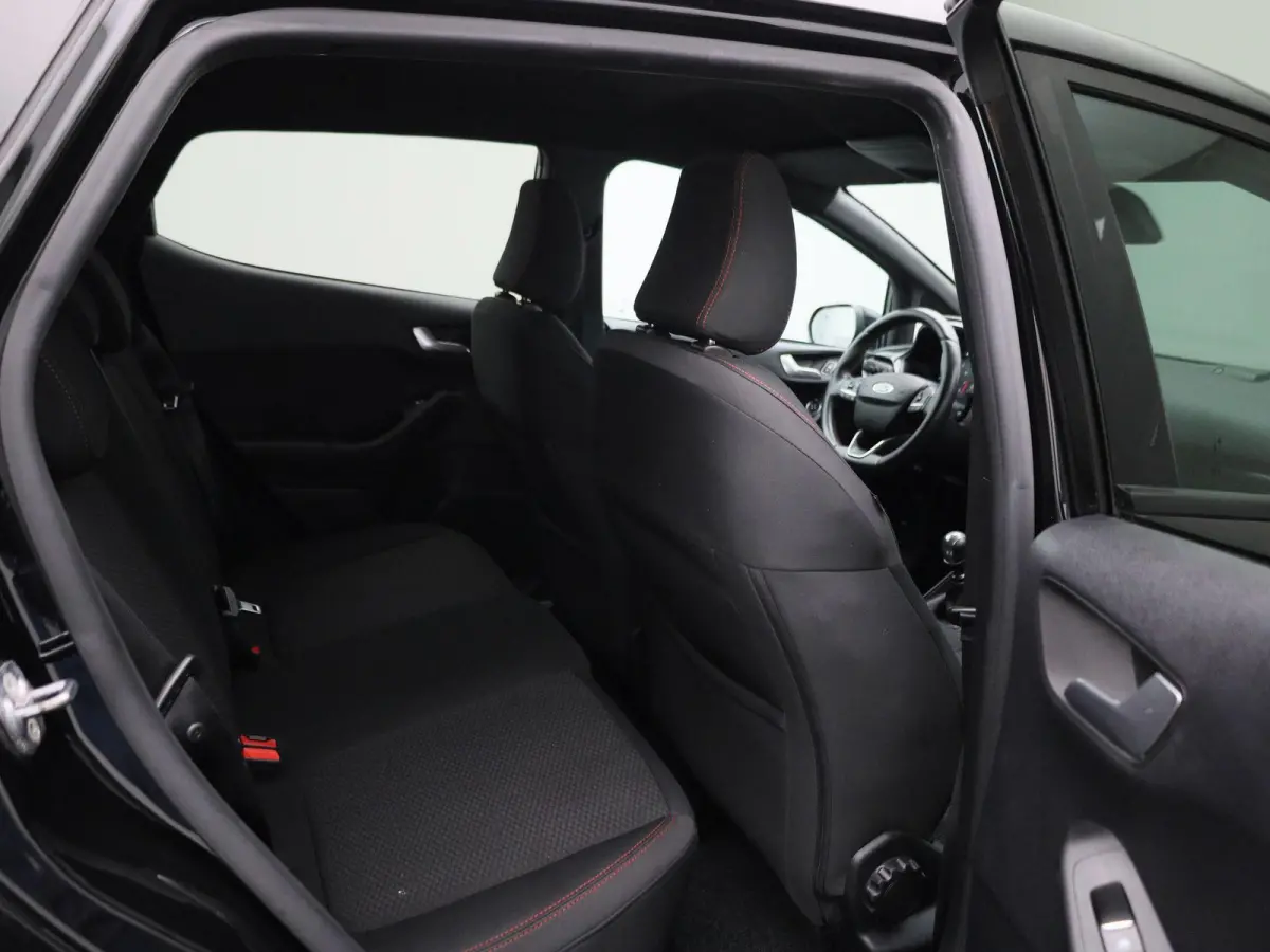 1.0 EcoBoost ST-Line X Airco | Cruise | B&O Soundsystem | Apple carplay | LMV