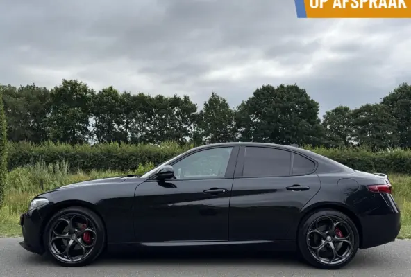 2.0 T 310pk RWD, 8500km!! 19 inch, Veloce pack
