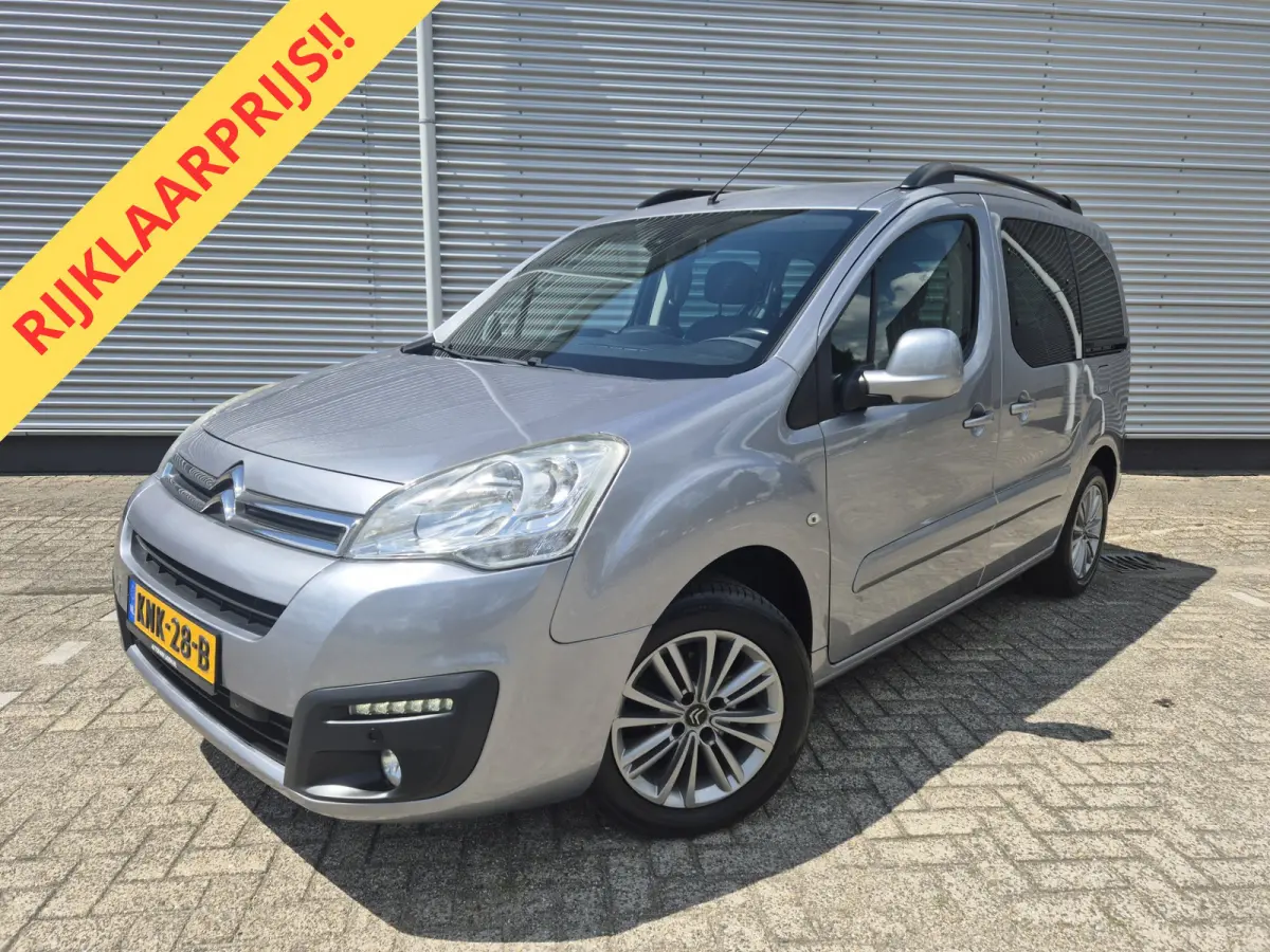 1.2 PureTech XTR. airco,cruisecontrol,achteruitrijcamera,