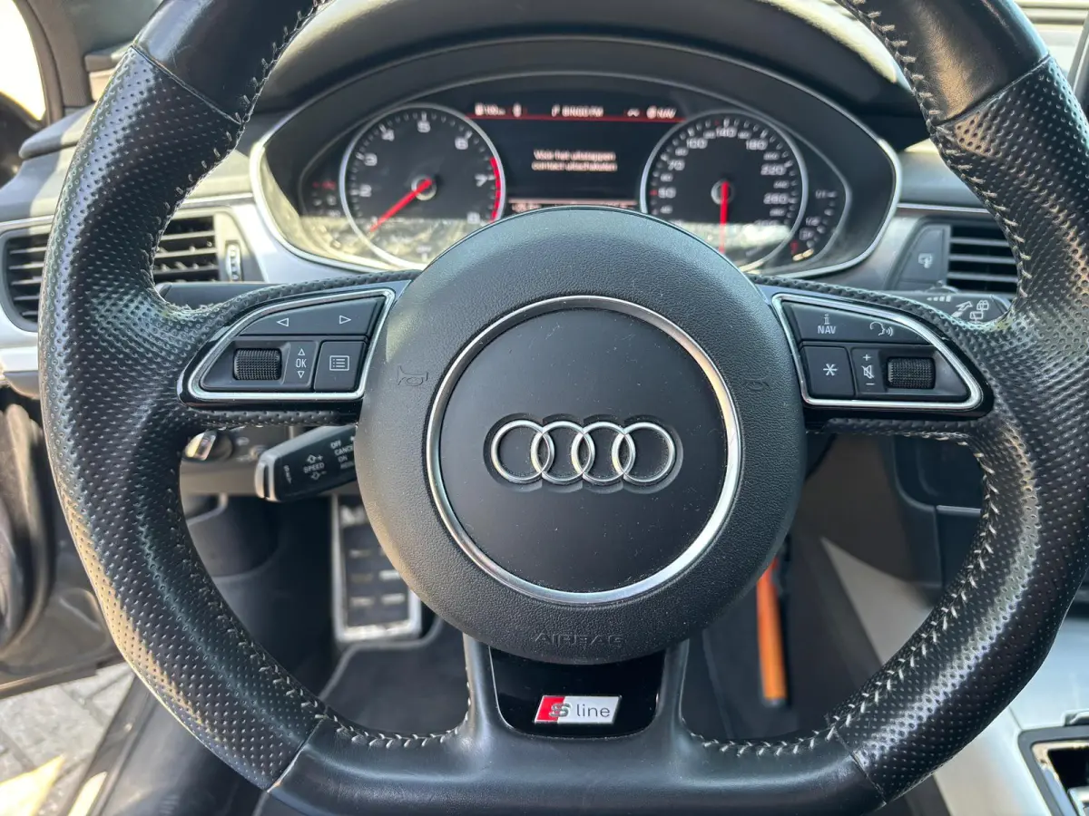 1.8 TFSI ultra S line Edition TREKHAAK AFNEEMBAAR PARKEERSENSOREN CRUISE CONTROL SPORTSTOELEN