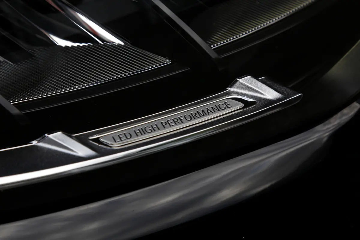 4MATIC Plug in*Perfect MB Onderh.*Luchtvering/Pano/Elek. Trekhaak/Snellader/Burmester/Memorie/Dodehoek/Camera*