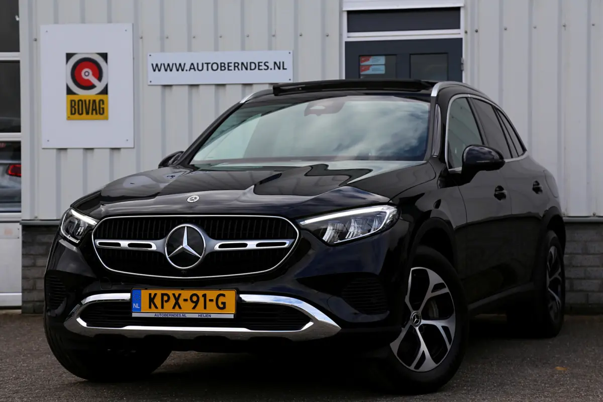 4MATIC Plug in*Perfect MB Onderh.*Luchtvering/Pano/Elek. Trekhaak/Snellader/Burmester/Memorie/Dodehoek/Camera*
