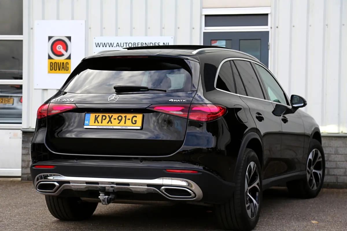 4MATIC Plug in*Perfect MB Onderh.*Luchtvering/Pano/Elek. Trekhaak/Snellader/Burmester/Memorie/Dodehoek/Camera*