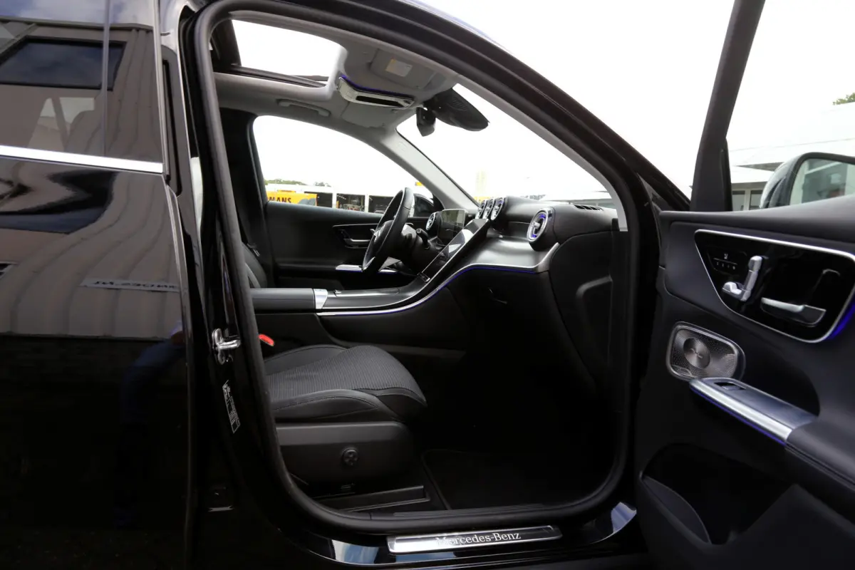 4MATIC Plug in*Perfect MB Onderh.*Luchtvering/Pano/Elek. Trekhaak/Snellader/Burmester/Memorie/Dodehoek/Camera*