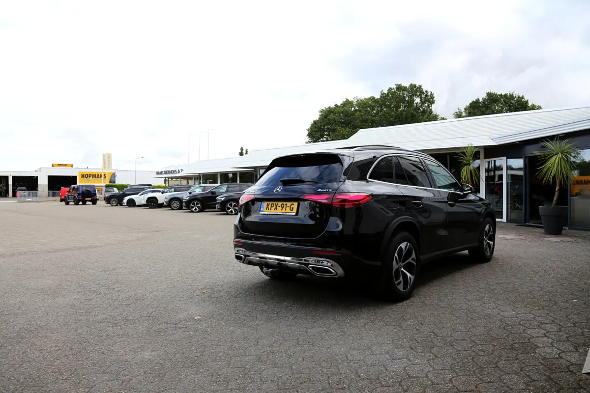 4MATIC Plug in*Perfect MB Onderh.*Luchtvering/Pano/Elek. Trekhaak/Snellader/Burmester/Memorie/Dodehoek/Camera*