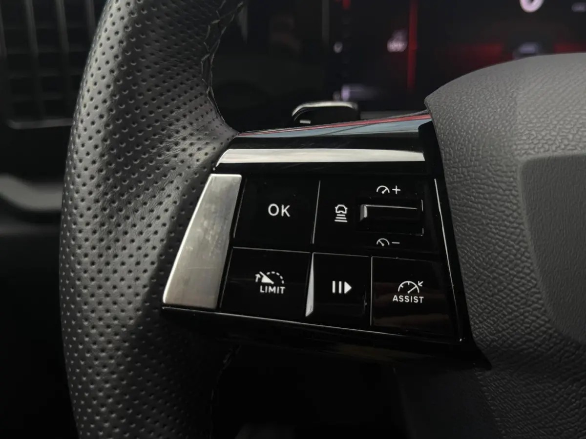 1.2 Ultimate Vol | Panorama | Memory Seats | LED | Keyless | Head-UP | Adaptive Cruise Control | Camera voor | Carplay|