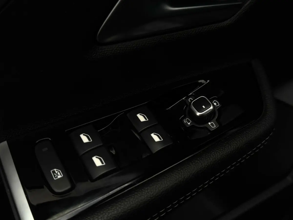 1.2 Ultimate Vol | Panorama | Memory Seats | LED | Keyless | Head-UP | Adaptive Cruise Control | Camera voor | Carplay|