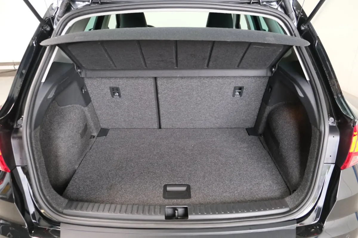 1.0 TSI Style Business Intense Plus - N.A.P. Airco, Cruise, Camera, Virtual display, Carplay.