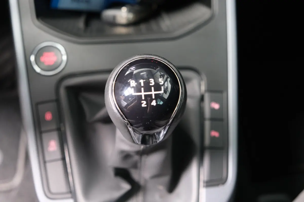 1.0 TSI Style Business Intense Plus - N.A.P. Airco, Cruise, Camera, Virtual display, Carplay.