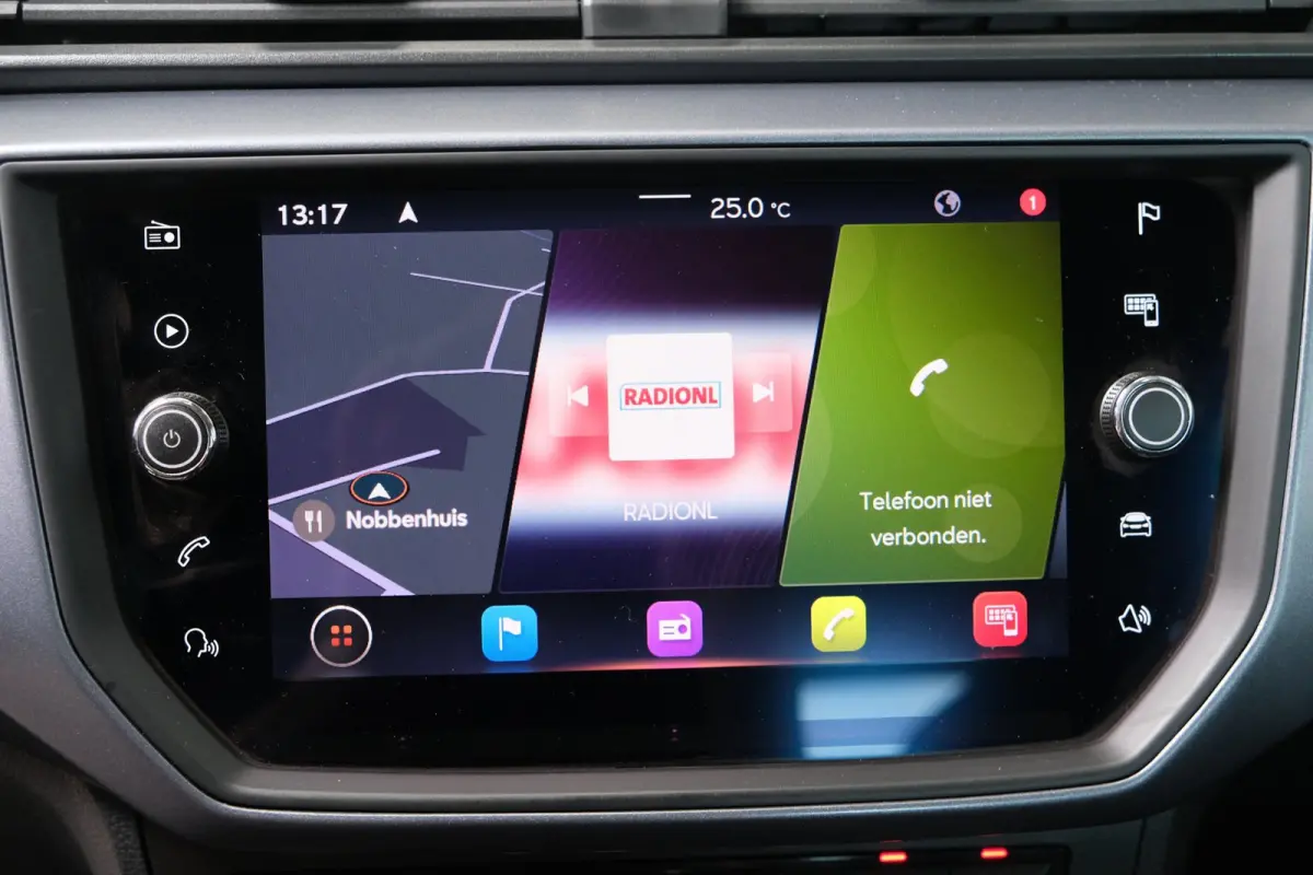 1.0 TSI Style Business Intense Plus - N.A.P. Airco, Cruise, Camera, Virtual display, Carplay.