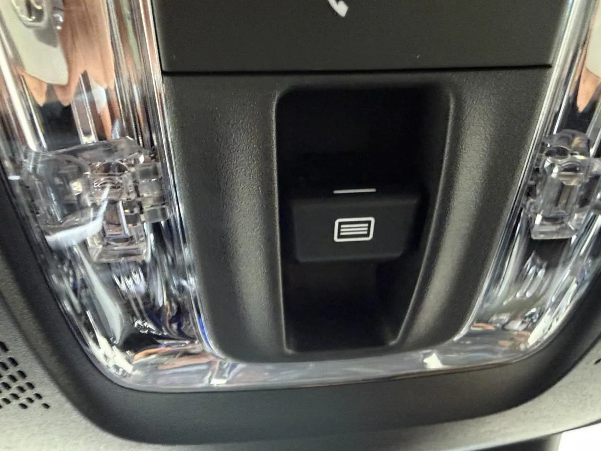 250 e Business Solution AMG / Memory-Stoelen / Panaroma-dak / Night-Pakket / Headup-Display /