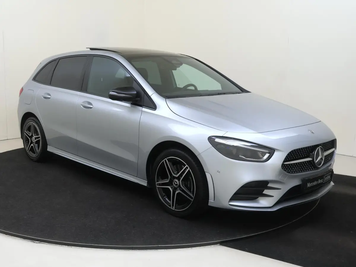 250 e Business Solution AMG / Memory-Stoelen / Panaroma-dak / Night-Pakket / Headup-Display /