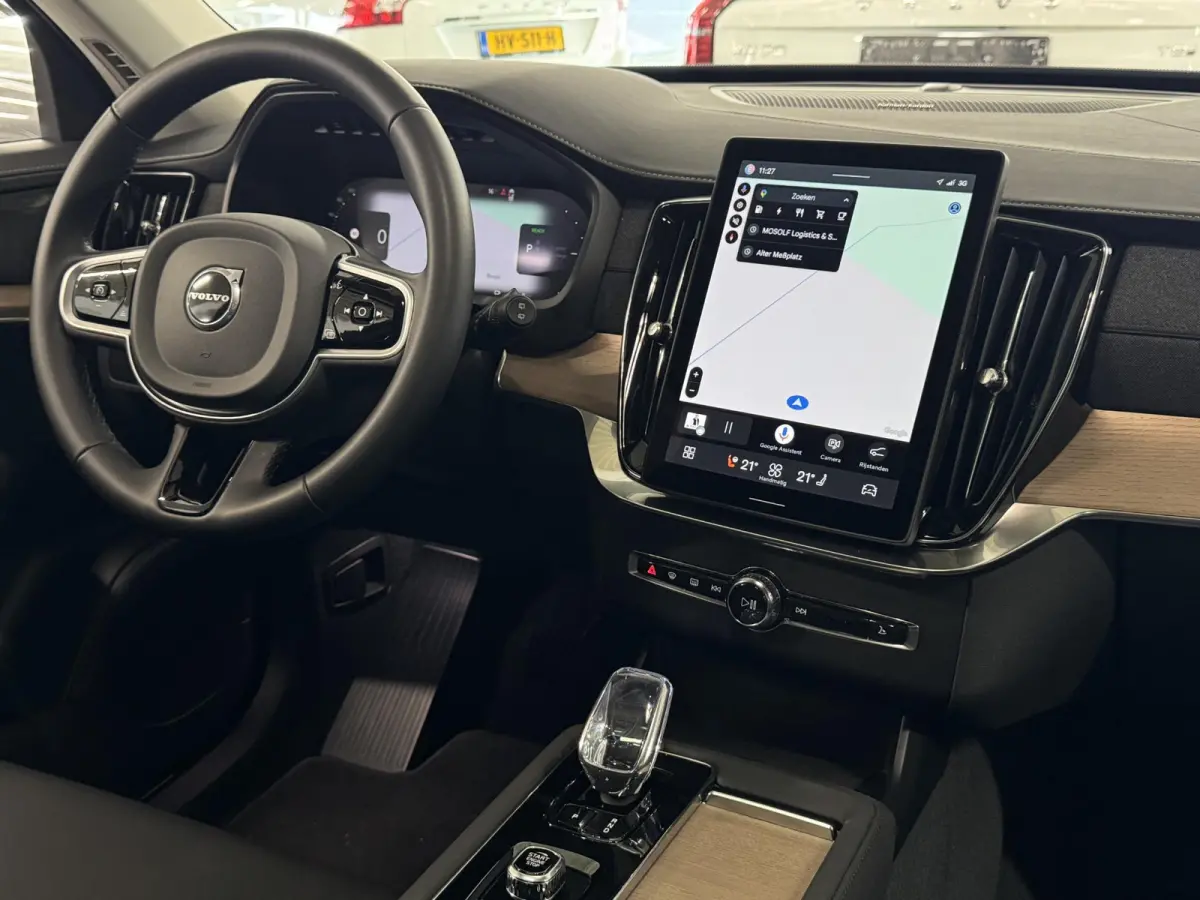 2.0 T8 Plug-in hybrid AWD Plus Bright | Pano | 360 camera | Leer+Memory | Winterpakket | LED | ACC | Harman & Kardon |  ( Vestiging - Nieuwegein )