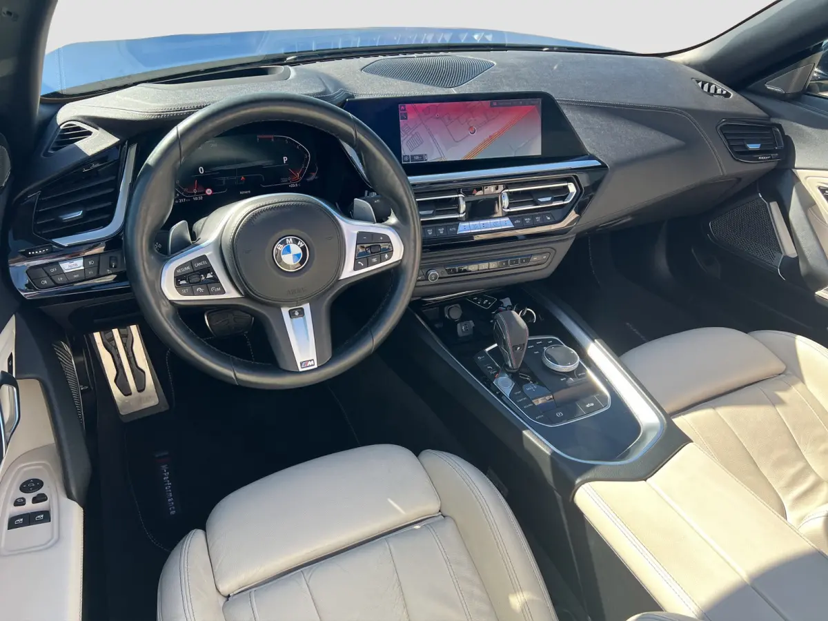 sDrive20i 197pk High Executive M-Sport | 19-inch velgen | Harman/Kardon Audio | DAB | Stoel/Stuurverwarming | Camera | Keyless Entry | Carplay | Leder | Navigatie | LED | Adaptive Cruise