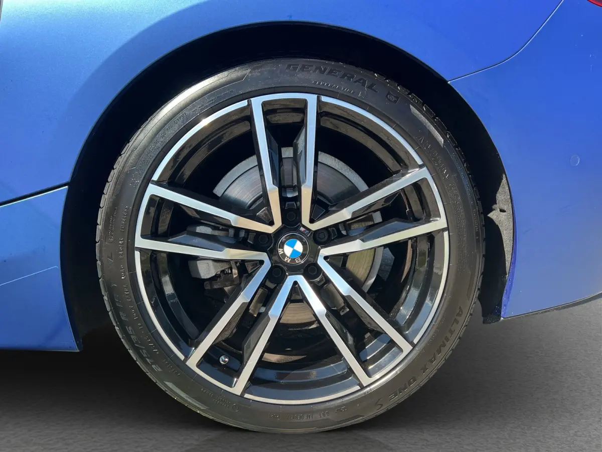 sDrive20i 197pk High Executive M-Sport | 19-inch velgen | Harman/Kardon Audio | DAB | Stoel/Stuurverwarming | Camera | Keyless Entry | Carplay | Leder | Navigatie | LED | Adaptive Cruise