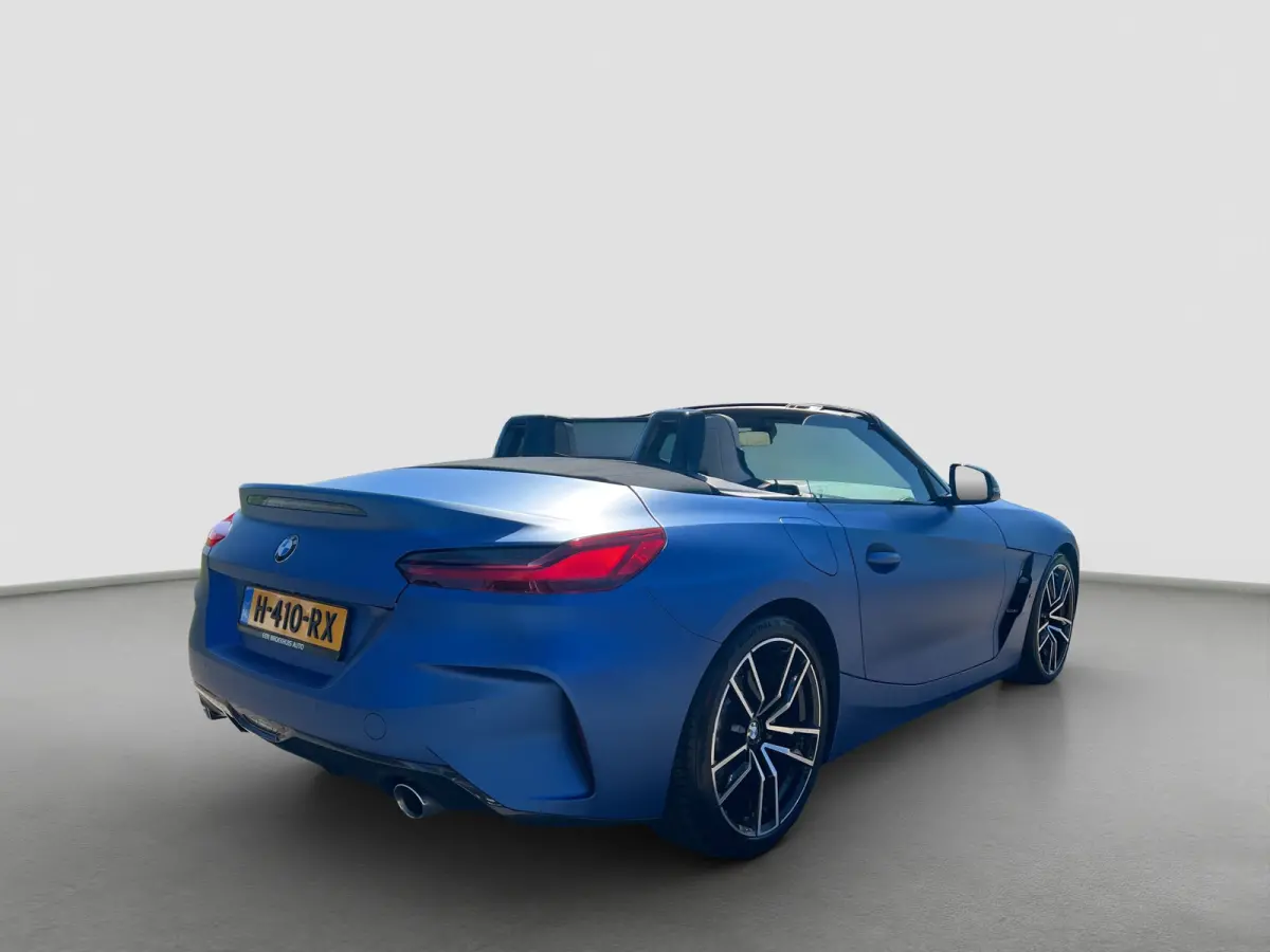 sDrive20i 197pk High Executive M-Sport | 19-inch velgen | Harman/Kardon Audio | DAB | Stoel/Stuurverwarming | Camera | Keyless Entry | Carplay | Leder | Navigatie | LED | Adaptive Cruise
