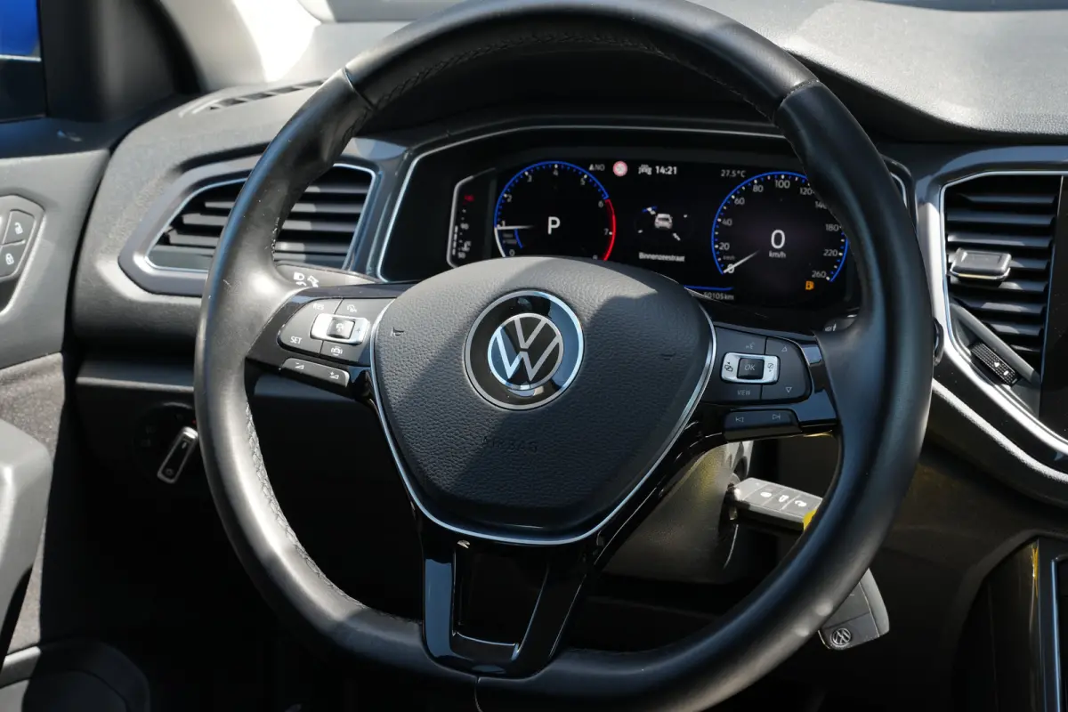 1.5 TSI Sport | Achteruitrijcamera | Carplay | Navigatie | Adaptive Cruise | 1e Eigenaar! |