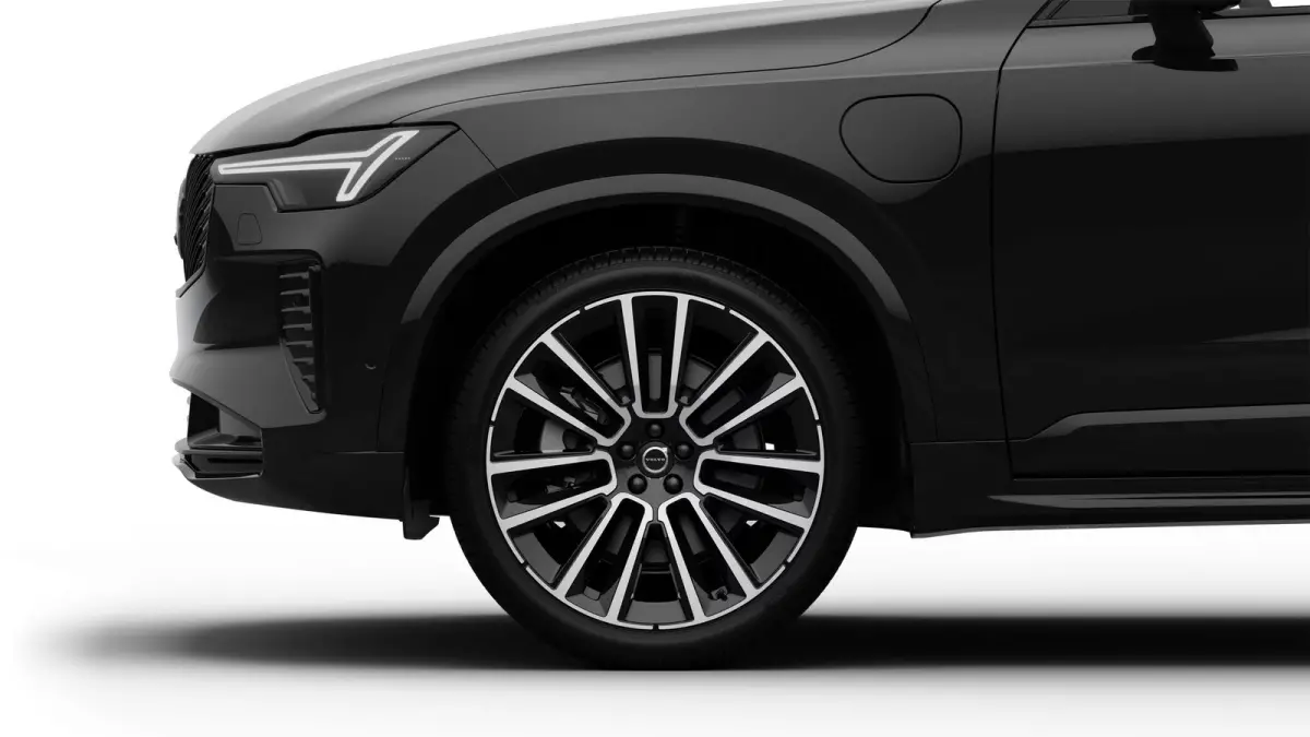2.0 T8 Plug-in hybrid AWD Ultra Black Ed. Exec. | Massagefunctie voorstoelen | 22" 7-dubbelspaaks Glossy Black Diamond Cut | Bowers & Wilkins audiosysteem | Luchtvering