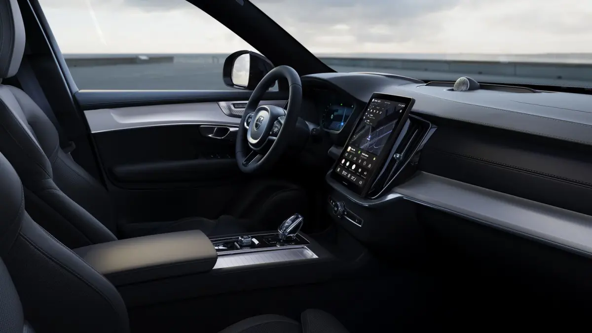 2.0 T8 Plug-in hybrid AWD Ultra Black Ed. Exec. | Massagefunctie voorstoelen | 22" 7-dubbelspaaks Glossy Black Diamond Cut | Bowers & Wilkins audiosysteem | Luchtvering