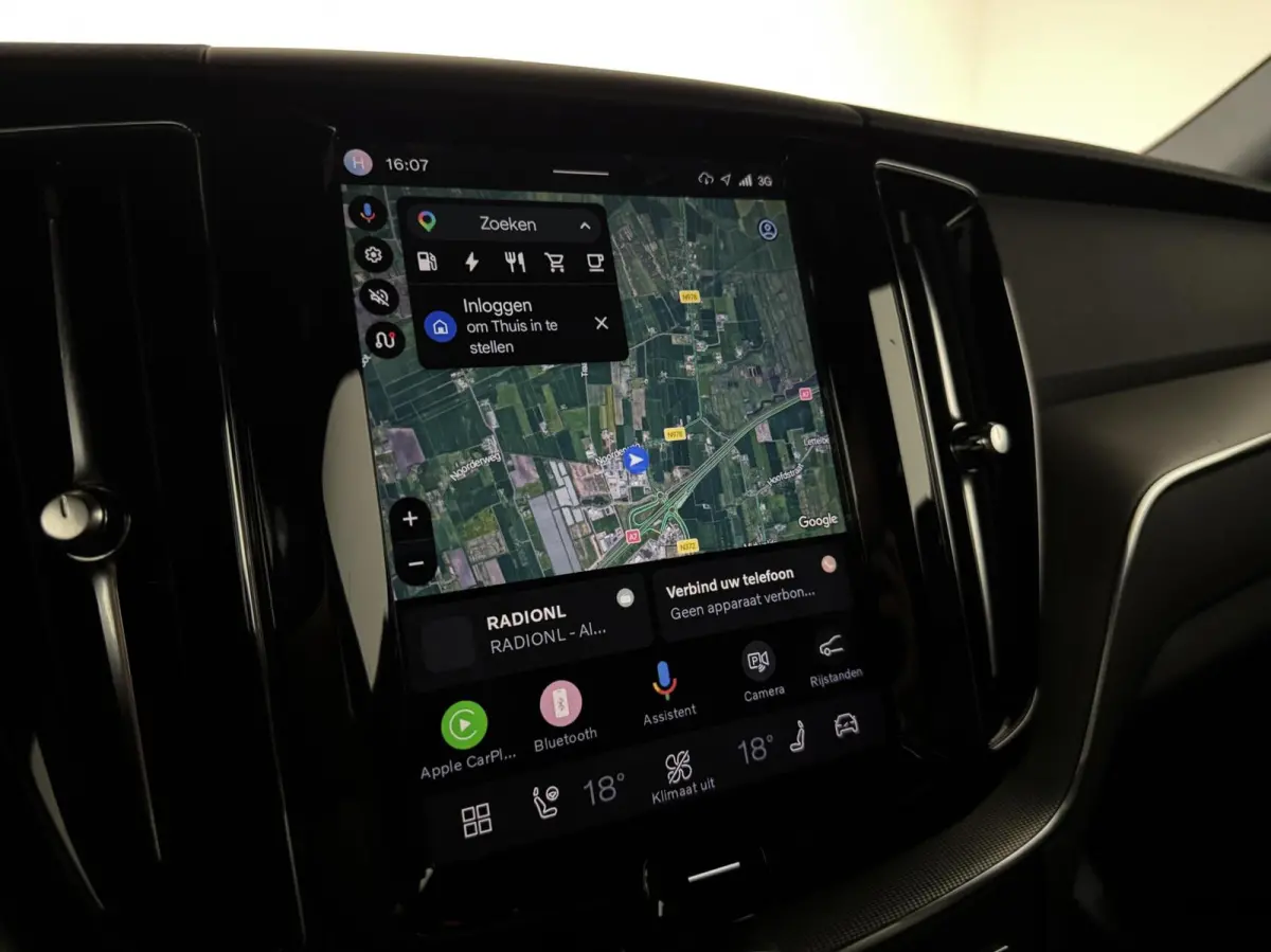 2.0 T6 Plug-in AWD R-Design Pano Google H/K HUD 360º