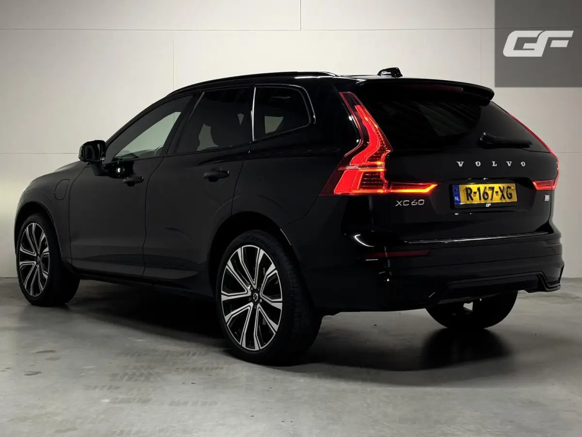 2.0 T6 Plug-in AWD R-Design Pano Google H/K HUD 360º