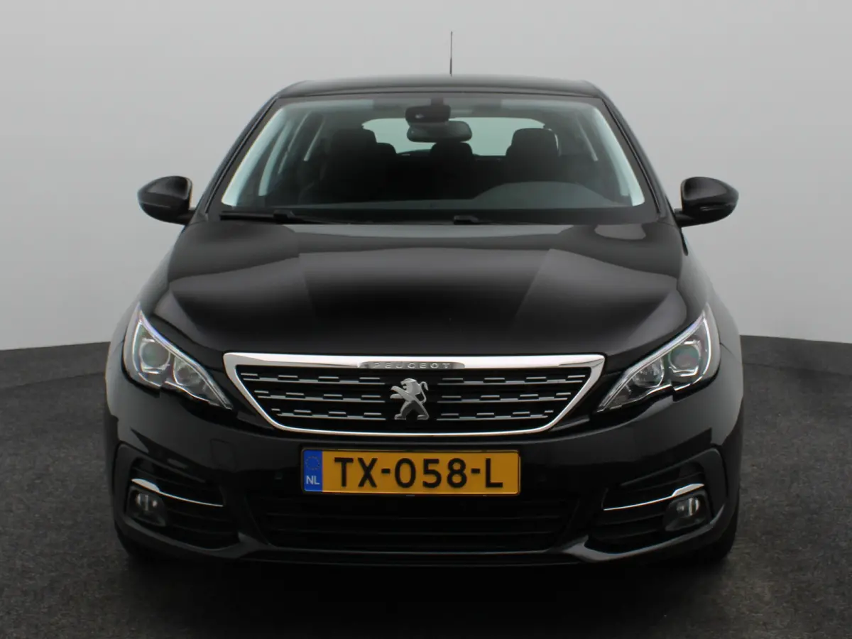 1.2 PureTech Allure | Navi | Cruise | Clima | Trekhaak | Carplay | PDC V+A | 16" LMV |