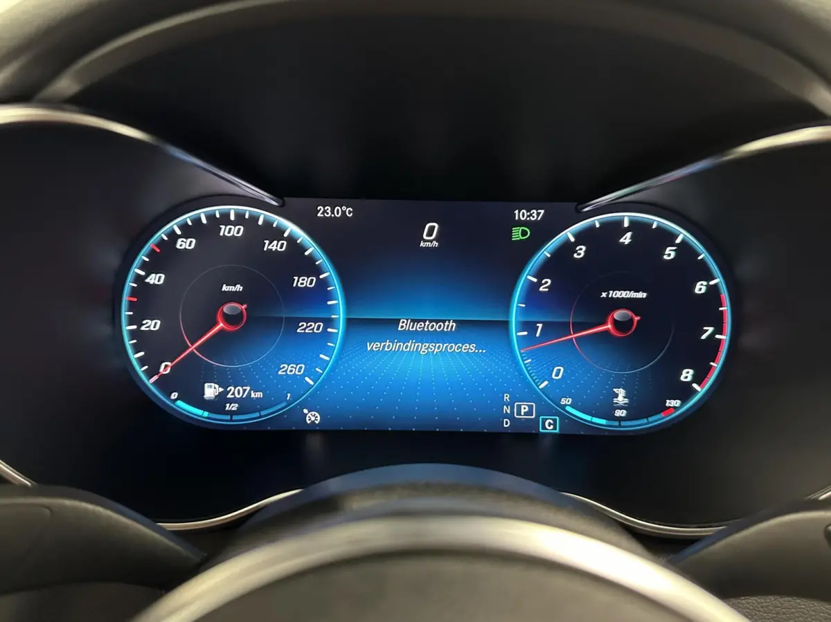 160 Advantage Pack NAVI CAMERA CRAPLAY 37000 KM CRUISE.