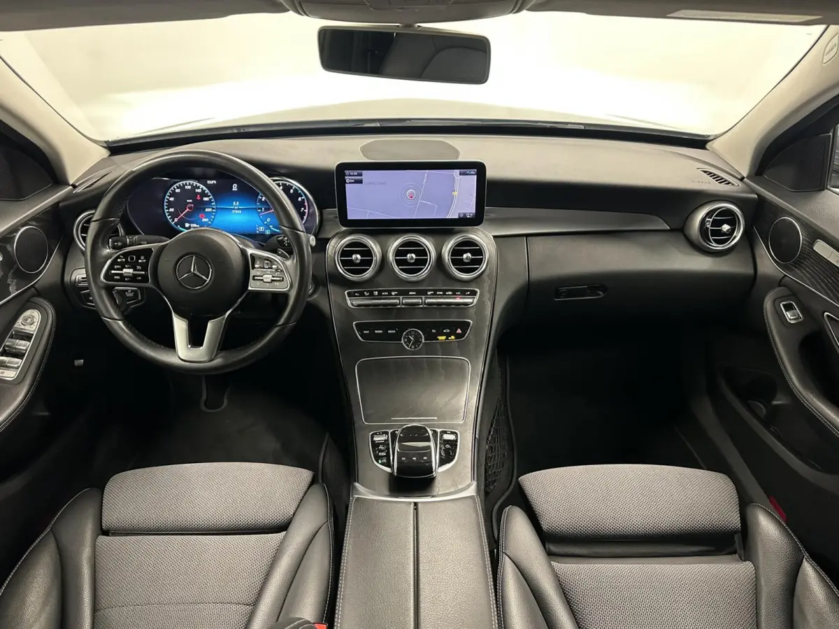 160 Advantage Pack NAVI CAMERA CRAPLAY 37000 KM CRUISE.