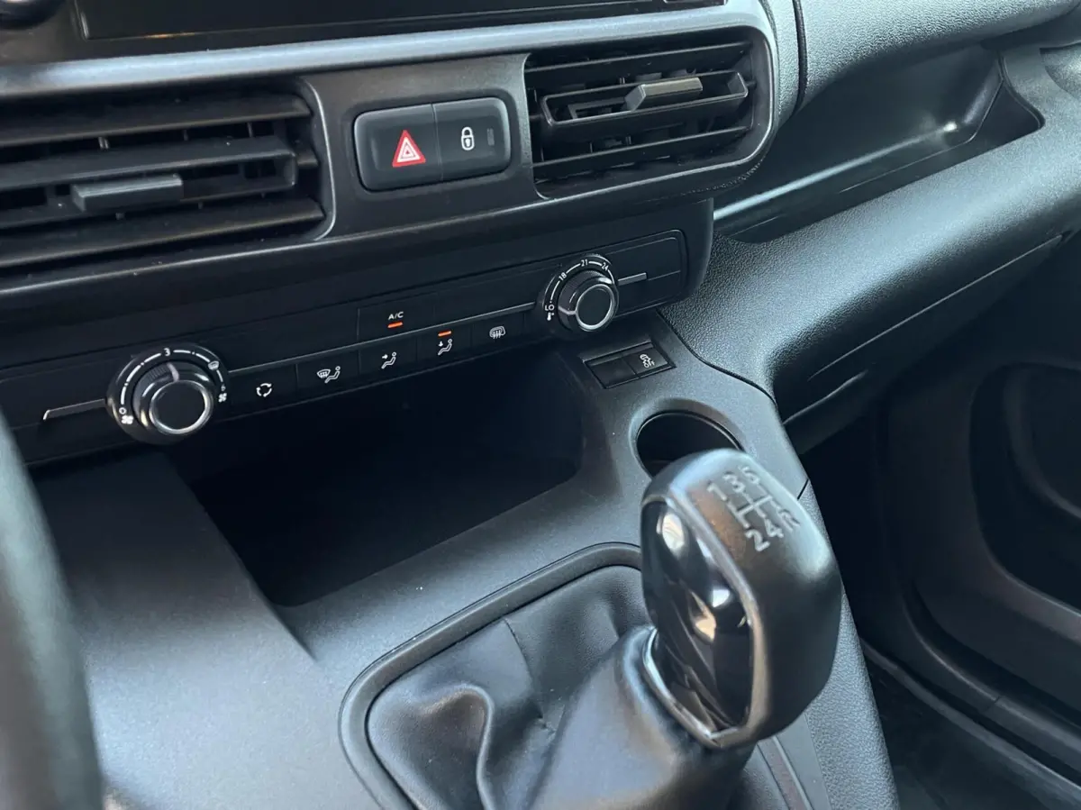 1.6D L1H1 Edition 2019 MARGE|TREKHAAK|CARPLAY