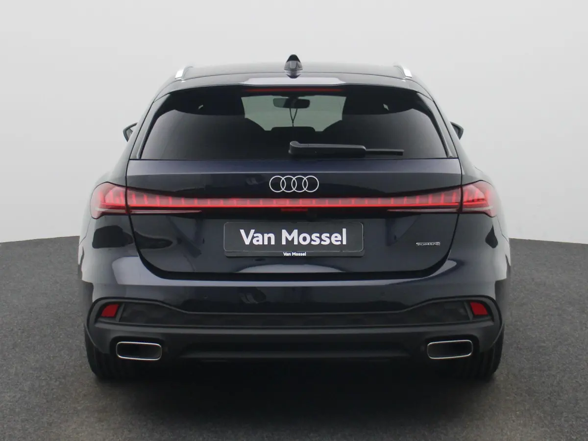 Avant 2.0 quattro S edition 299 PK | Adaptive cruise control | Climate control | 360 graden camera | Dodehoekdetectie | Matrix LED | RS Carbon Styling Pack | Verwarmde voorstoelen | Smartpho