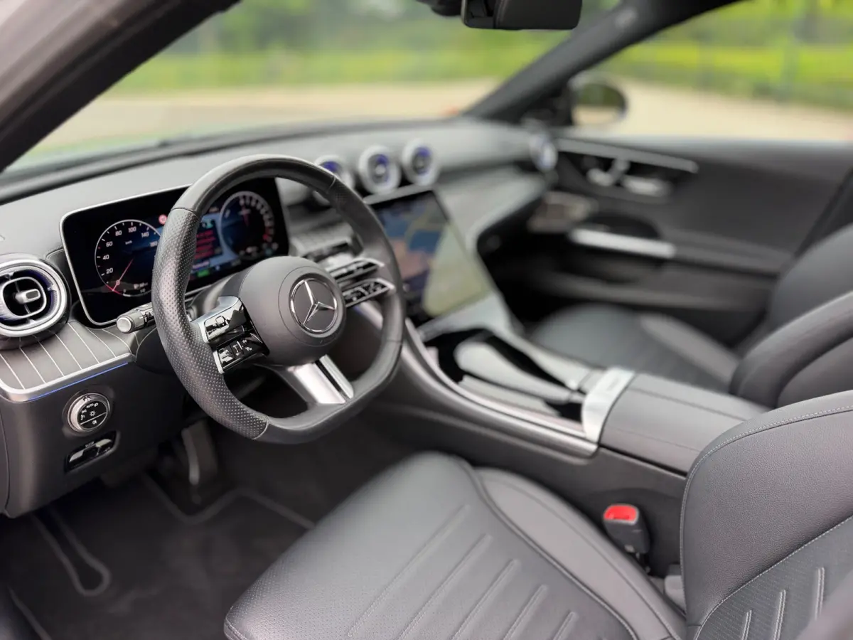 300e AMG | Panoramaschuifdak | Night | Burmester | Rijassistentiepakket Plus Led-High Performance