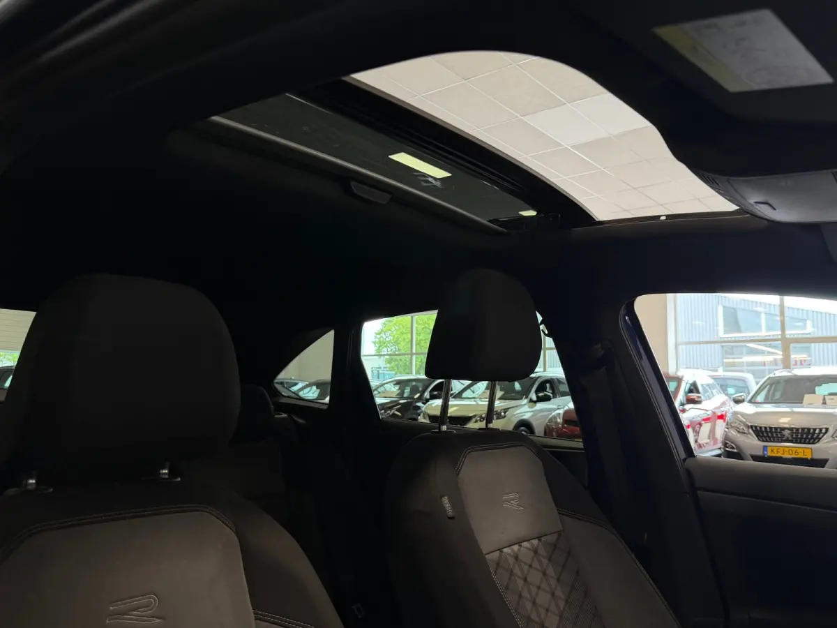 1.0 TSI R-Line|CAR-PLAY|PANORAMA|ECC AIRCO