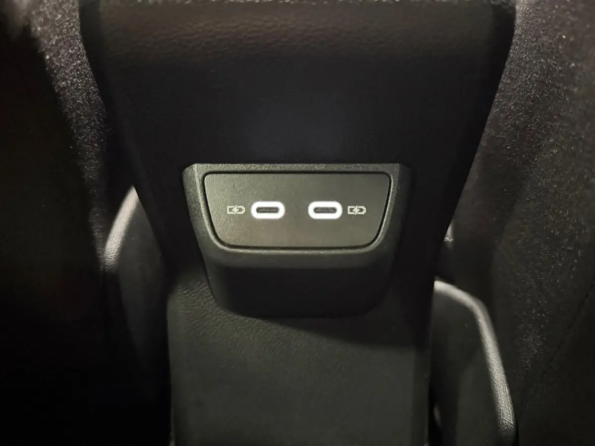 1.0 TSI R-Line|CAR-PLAY|PANORAMA|ECC AIRCO
