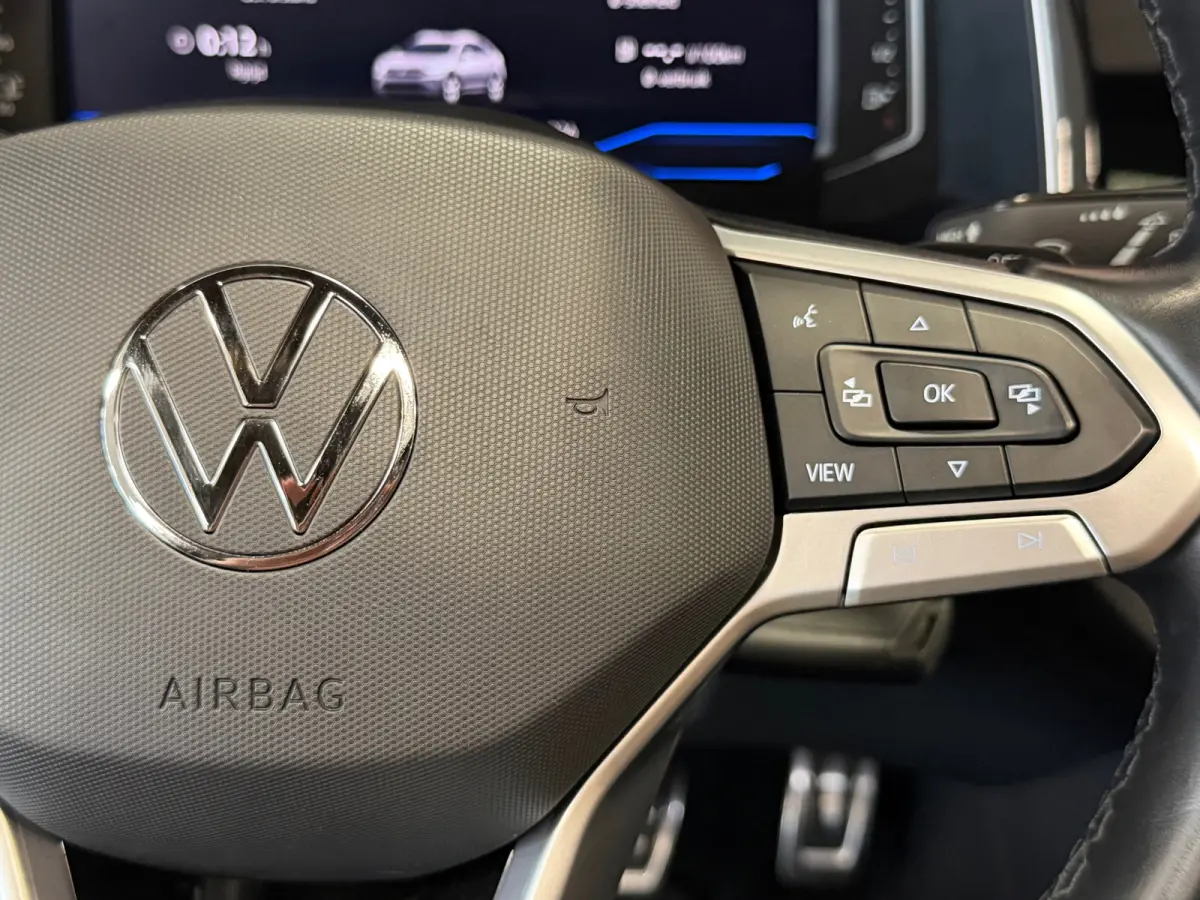 1.0 TSI R-Line|CAR-PLAY|PANORAMA|ECC AIRCO