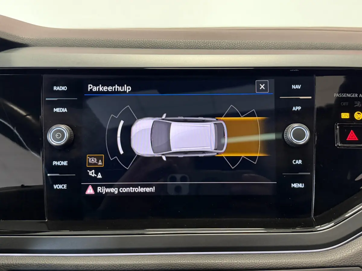 1.0 TSI R-Line|CAR-PLAY|PANORAMA|ECC AIRCO