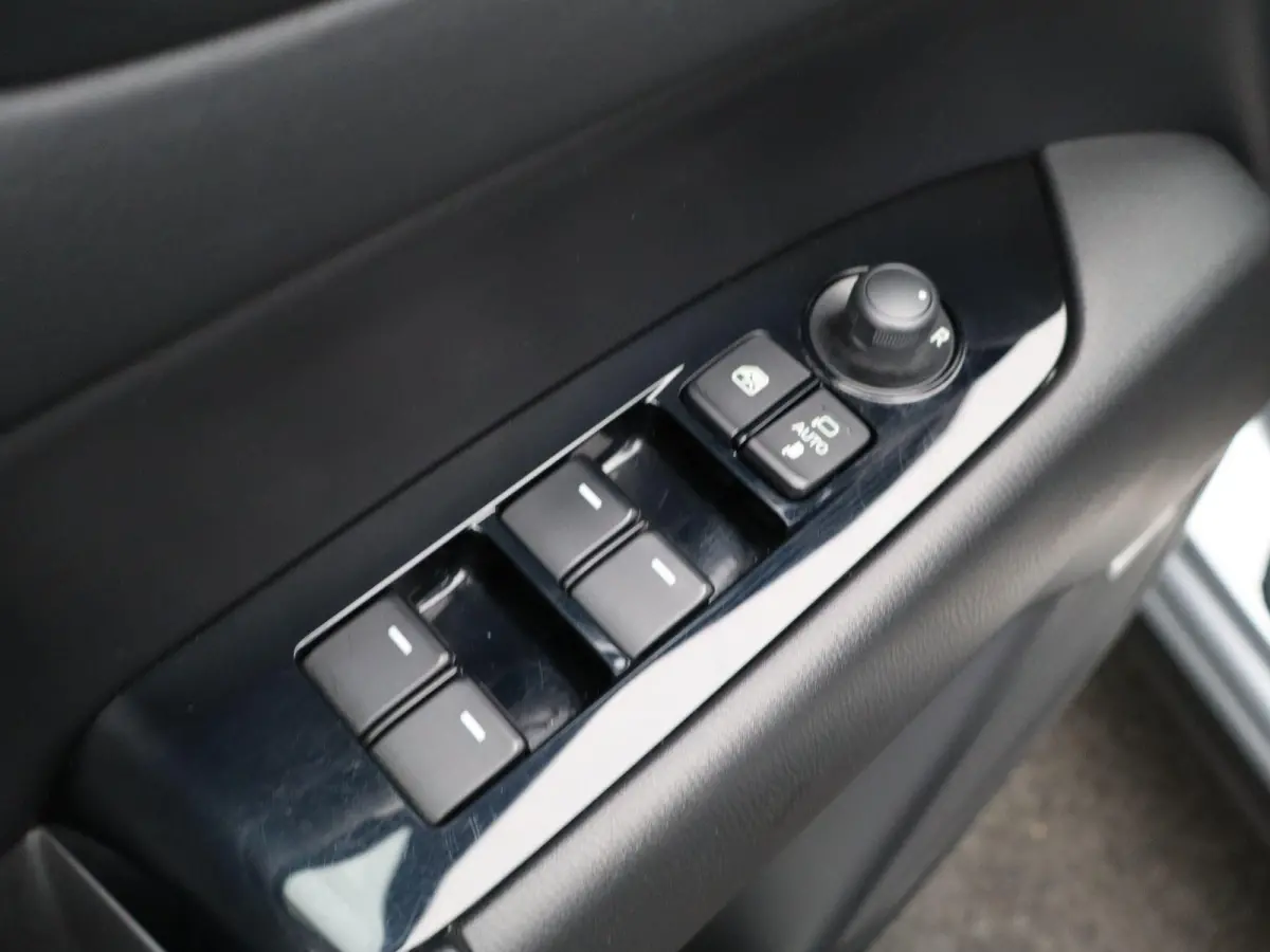 2.0 SkyActiv-G 165 Skylease GT | Automaat | Lederen Bekleding | Navigatie | Bluetooth Telefonie | 2.000KG Trekgewicht |