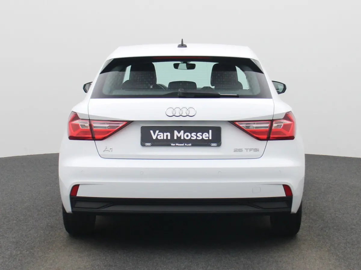 25 TFSI Pro Line 95 PK | Navigatie | Cruise Control | Parkeersensoren | Audi smartphone interface | Buitenspiegels inklapbaar | Climate Control |