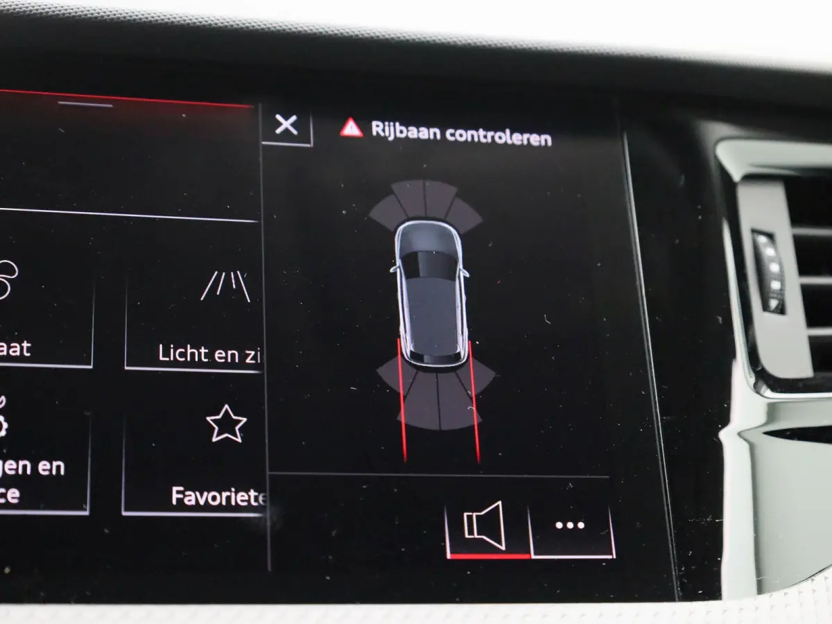 25 TFSI Pro Line 95 PK | Navigatie | Cruise Control | Parkeersensoren | Audi smartphone interface | Buitenspiegels inklapbaar | Climate Control |