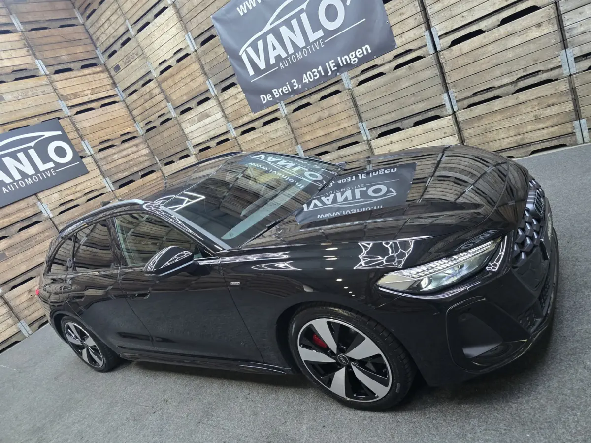 Avant 2.0 quattro S edition Competition Pano Bijrijders display Trekhaak 19"LM