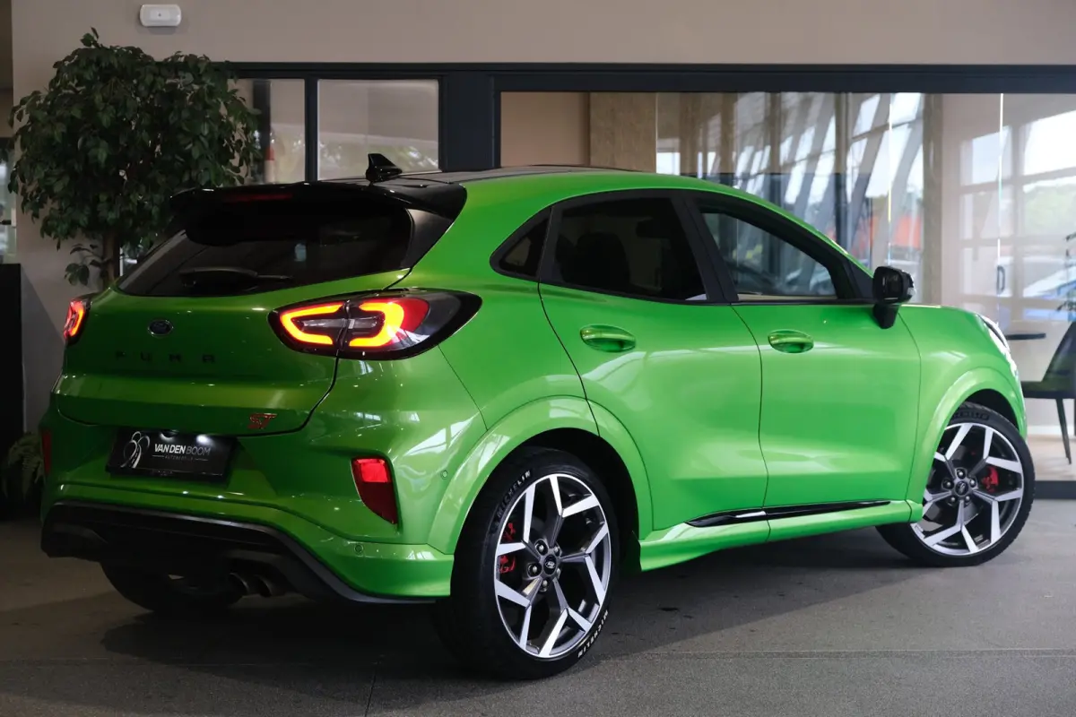 1.5 EcoBoost ST-X PERFORMANCE Navi Trek Cam B&O Leder