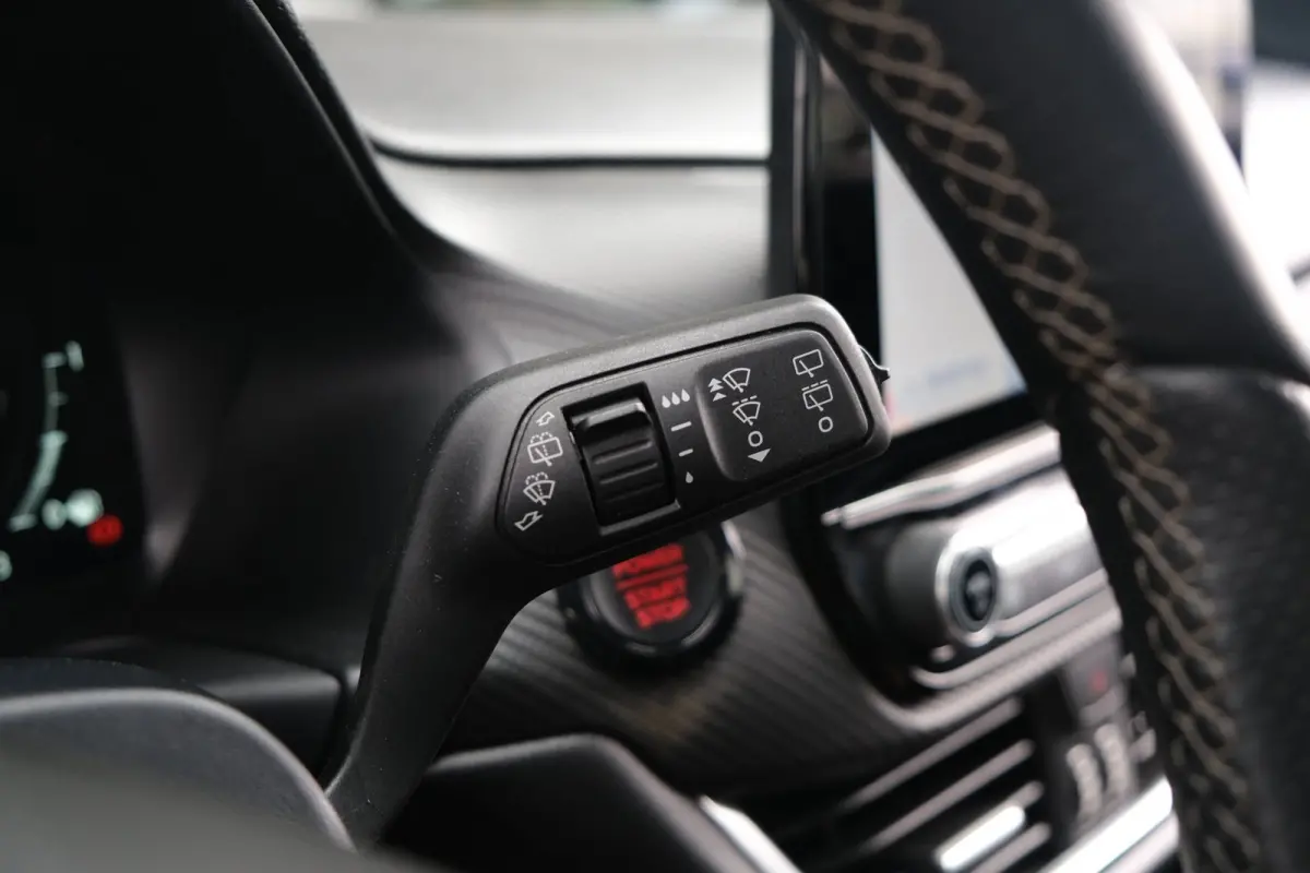 1.5 EcoBoost ST-X PERFORMANCE Navi Trek Cam B&O Leder