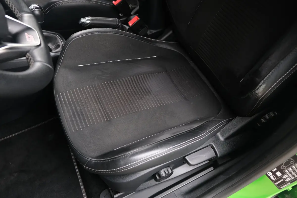 1.5 EcoBoost ST-X PERFORMANCE Navi Trek Cam B&O Leder