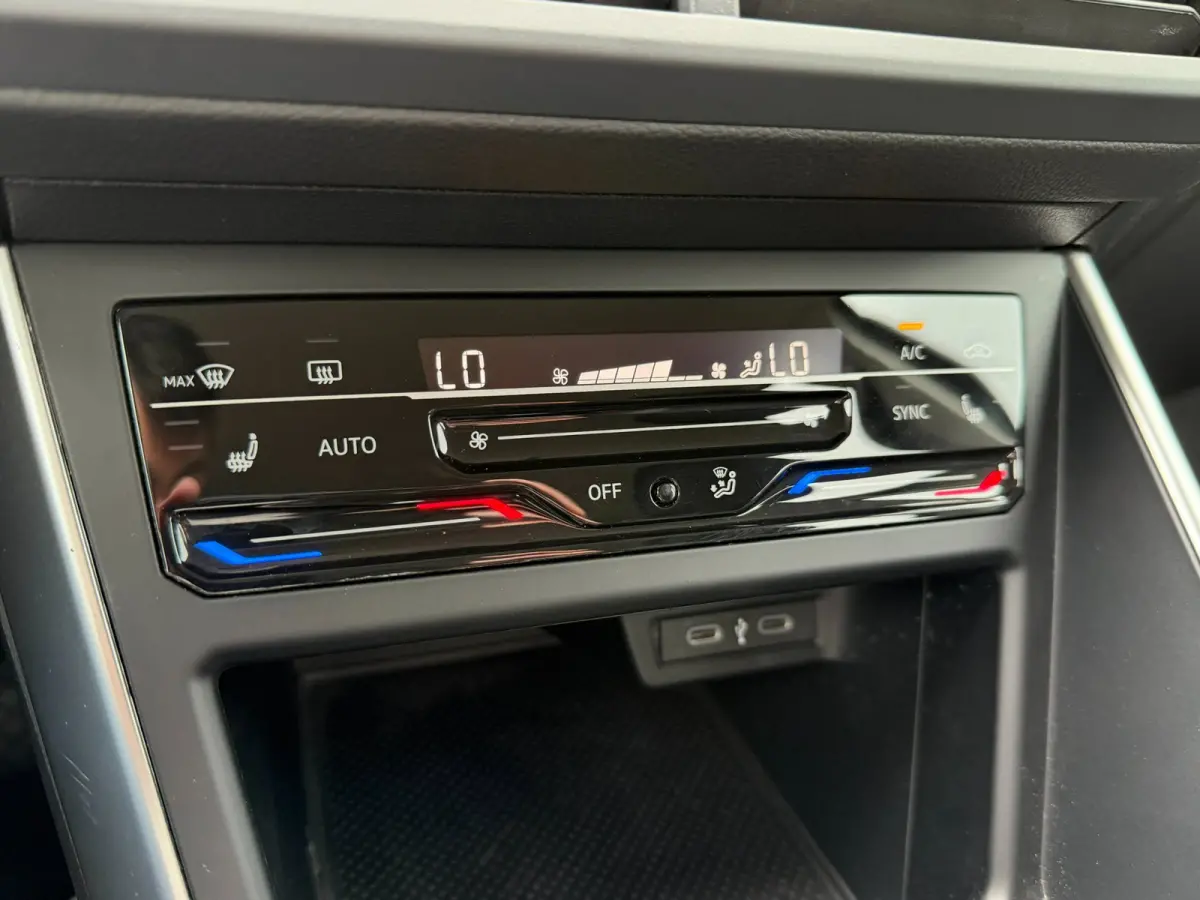 1.0 TSI Life Business l ACC l CARPLAY