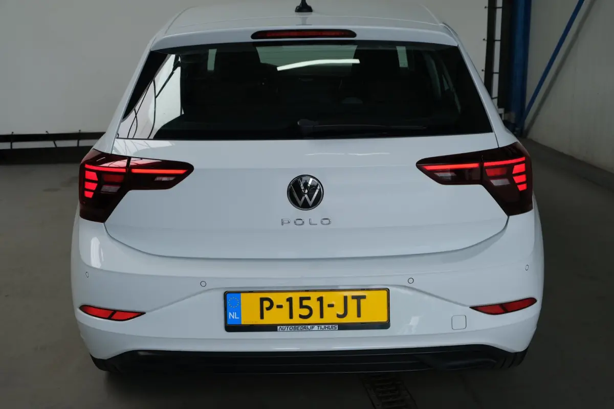 1.0 TSI Life Automaat - N.A.P. Airco, Cruise, Navi, PDC, Carplay, Virtual display.