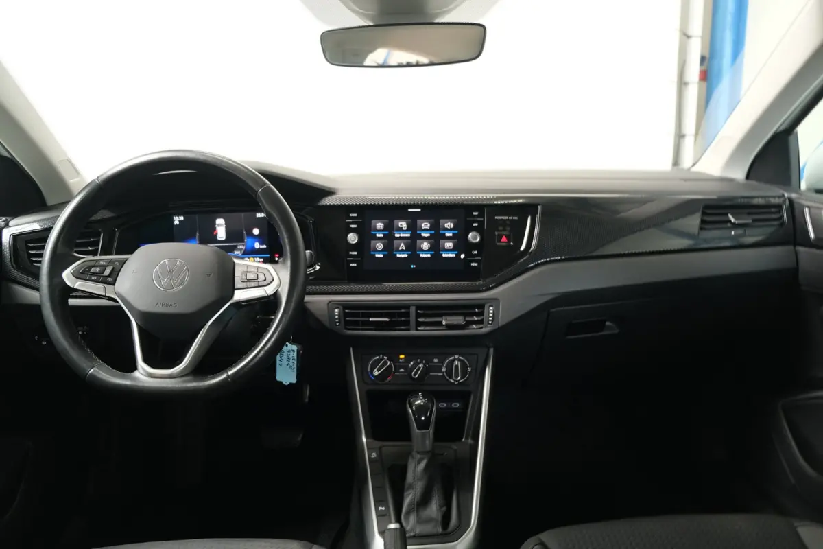 1.0 TSI Life Automaat - N.A.P. Airco, Cruise, Navi, PDC, Carplay, Virtual display.